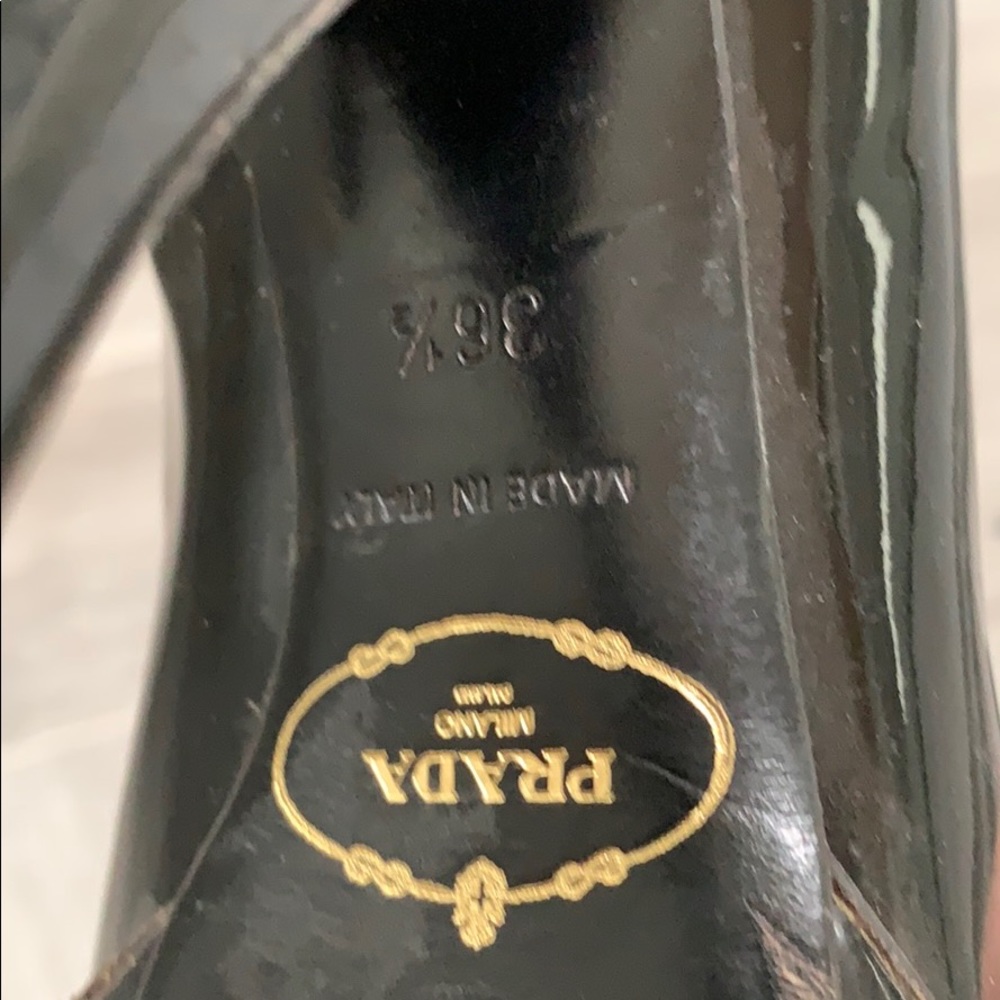 Stunning Prada platform ankle strap black heels - Picture 11 of 12